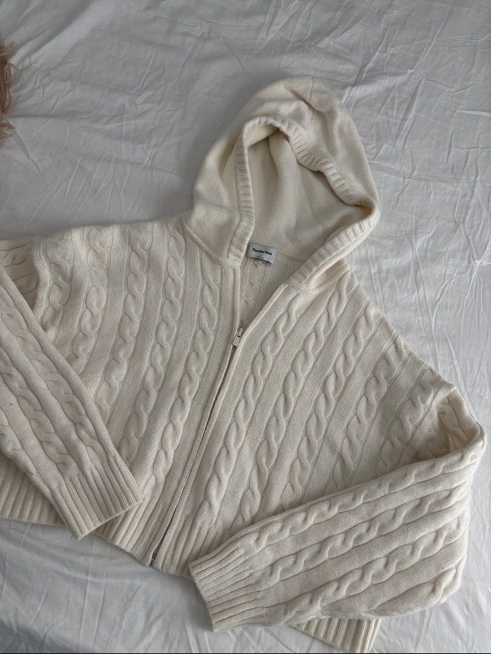 Sunday Best sweater - Picture 3 of 8